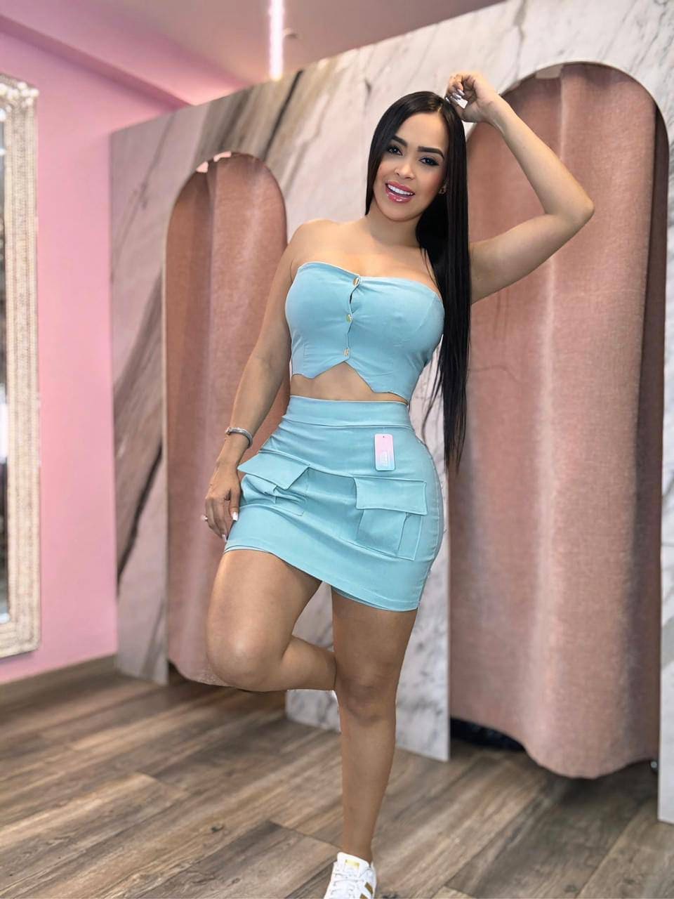 Conjunto falda short y blusa